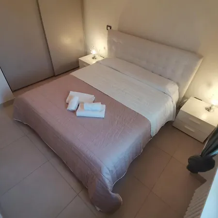 Dimora Di Bacco Alba (Piedmont)